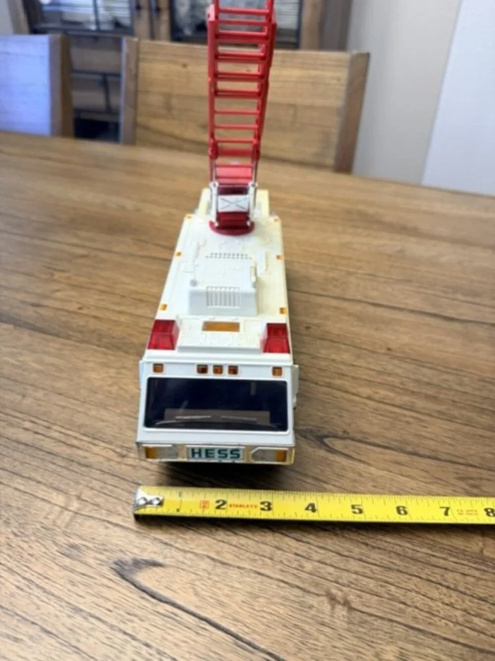 Vintage 1996 HESS Gasoline Firetruck with Extendable Ladder - Collectible Toy